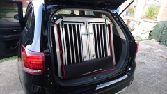 Hundebox für Mitsubishi Outlander 2016