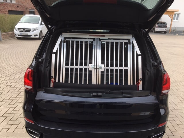 Hundebox/ Einzelbox für BMW X1 (Sonderbau 44)