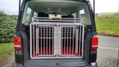 Großer Hund und Kofferraum zu eng. Welche Hundebox für VW-Caravelle?