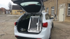 Hundetransportbox für Kia Ceed SW