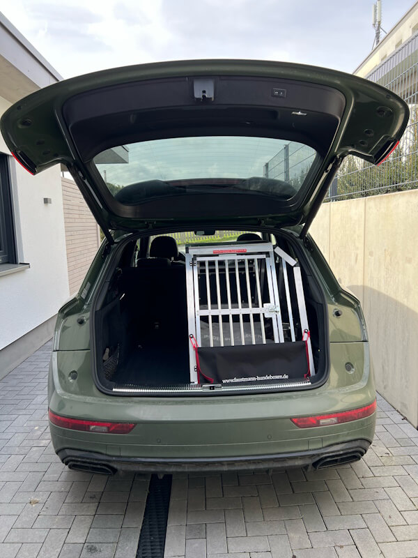 Maßanfertigung - Hundetransportboxen